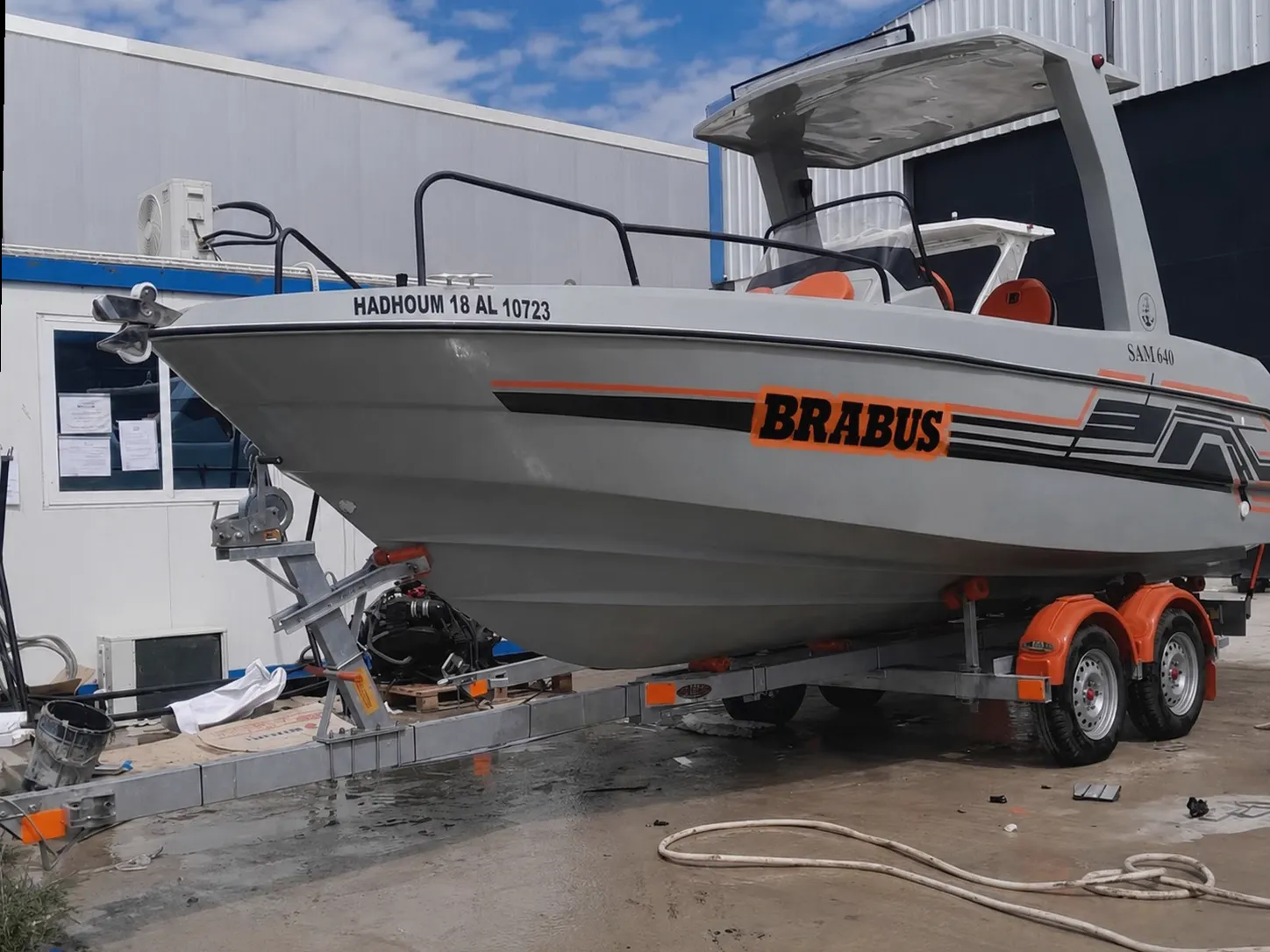 Barco disponible para alquiler en Llafranc, Cataluña